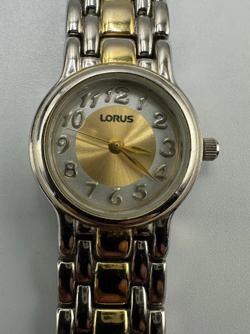 3/$30 Lorus Watch Women Silver Gold Two Tone Round 22MM Dial New Battery 7.5